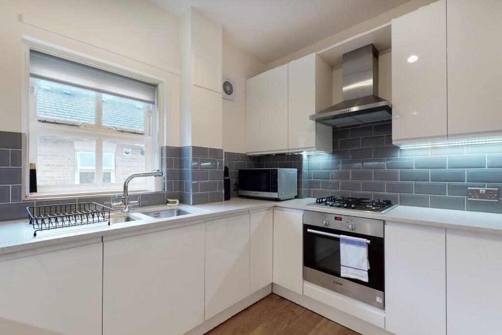 Lovely 2-Bedroom Flat Near Highgate London Exterior photo